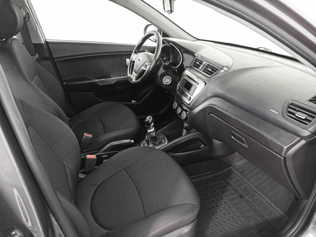 Киа Рио б/у, 2015, Механическая. Фото: #8