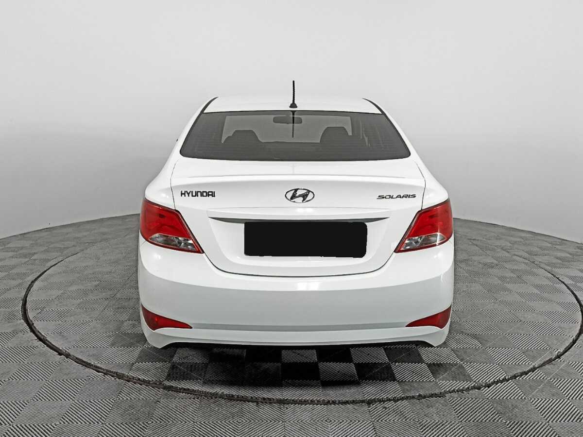 Хендай Солярис б/у, 2015, Механическая. Фото: #4