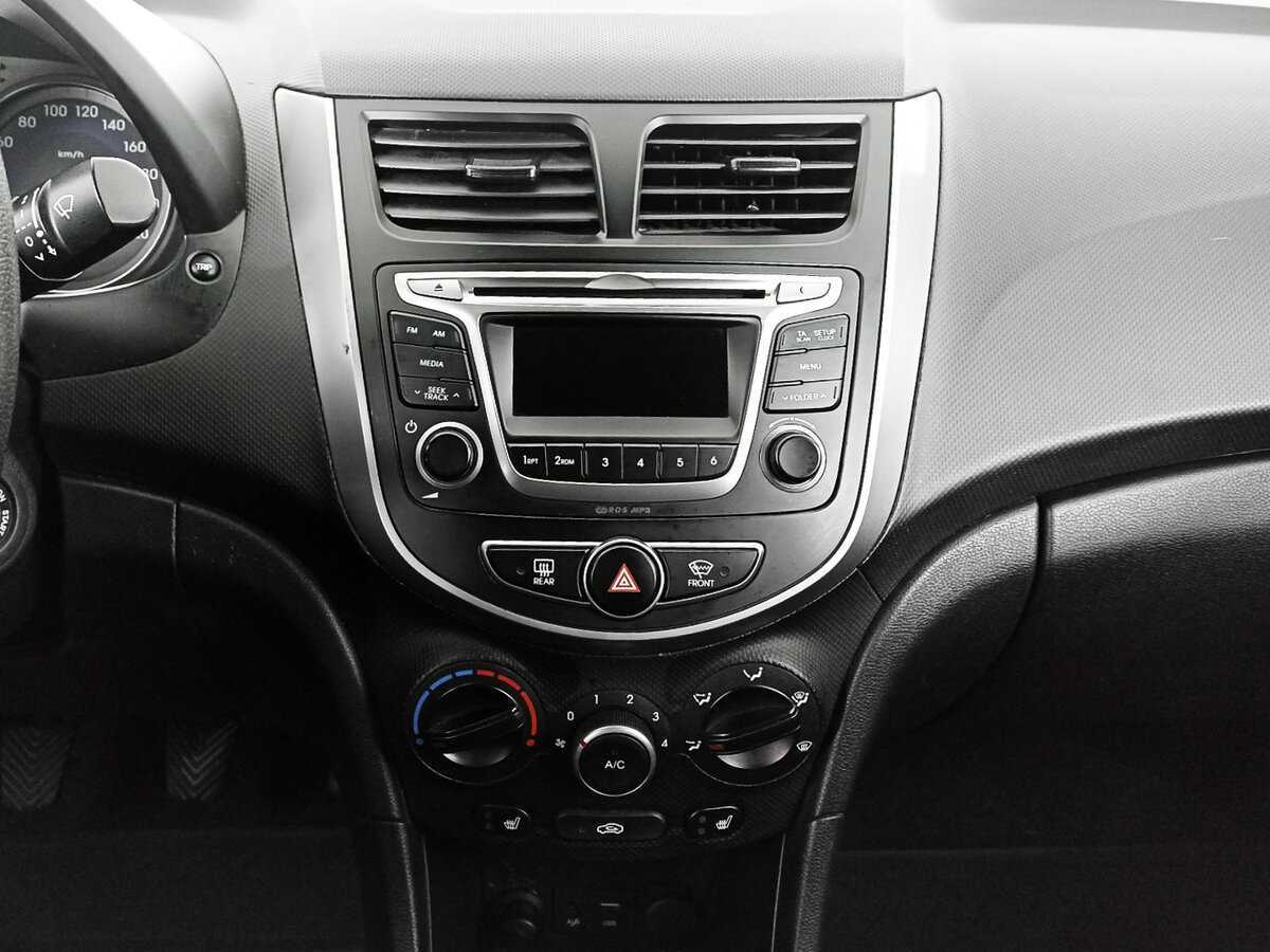 Хендай Солярис б/у, 2015, Механическая. Фото: #10