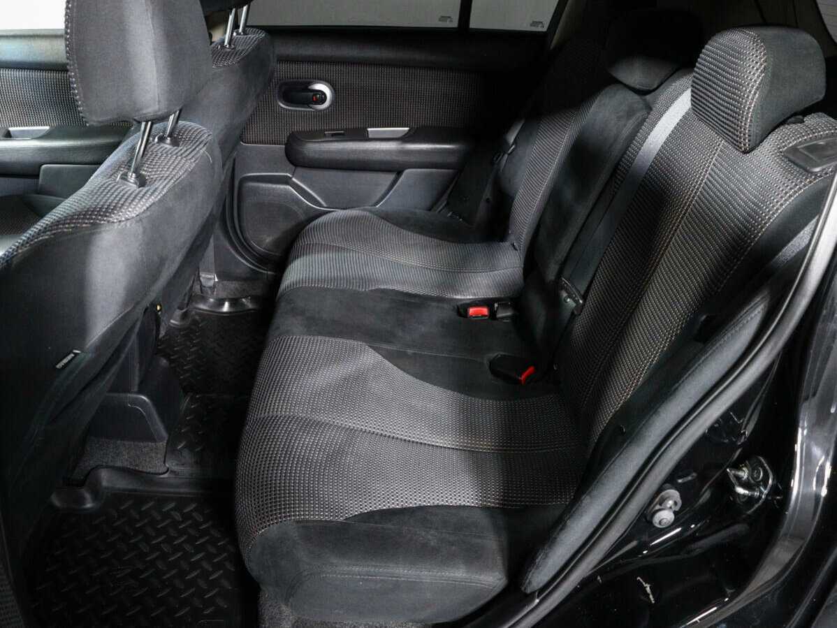 Ниссан Тиида б/у, 2013, Автоматическая. Фото: #7