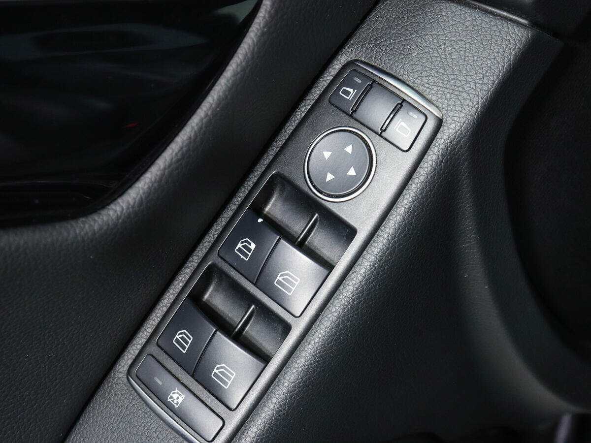 Мерседес-Бенц Ц-Класс б/у, 2012, Автоматическая. Фото: #10