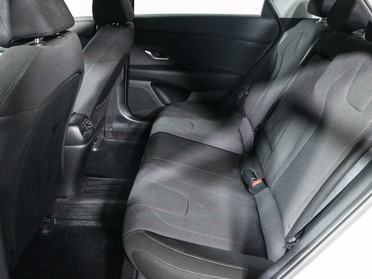 Хендай Елантра б/у, 2021, Автоматическая. Фото: #9