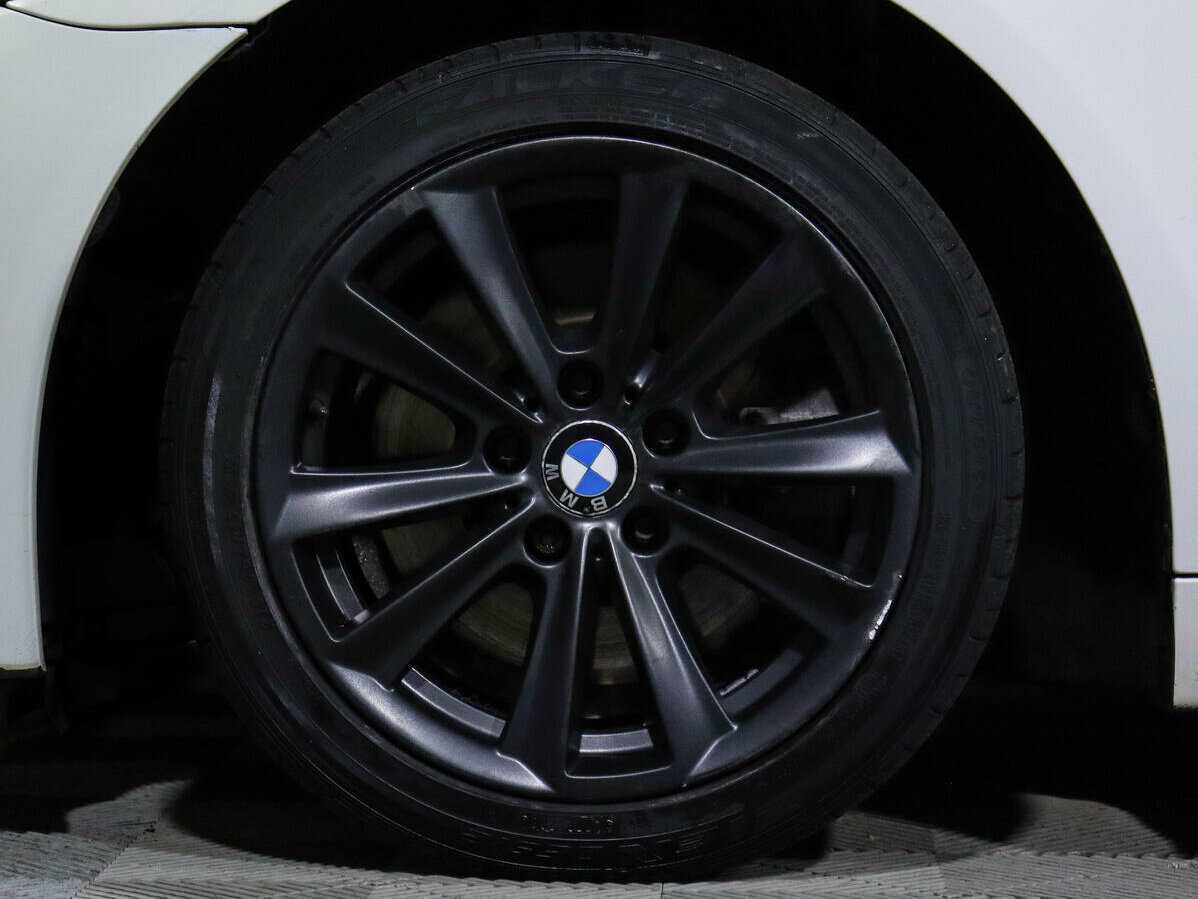 БМВ 5 серии б/у, 2014, Автоматическая. Фото: #12