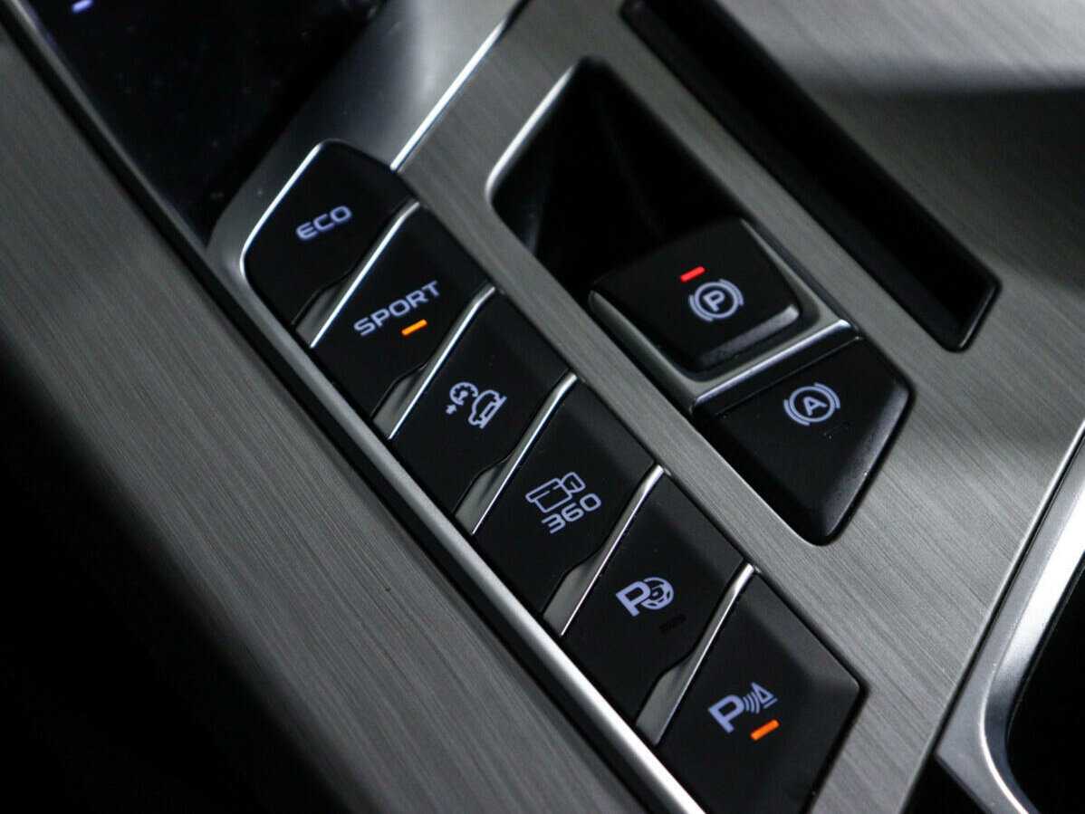 Джили Кулрэй б/у, 2021, Роботизированная. Фото: #18