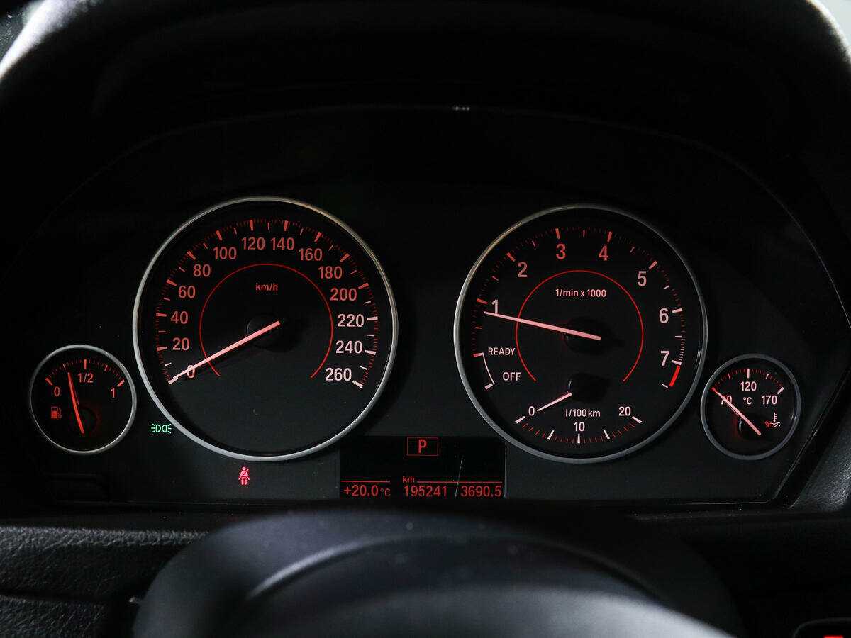 БМВ 3 серии б/у, 2015, Автоматическая. Фото: #10