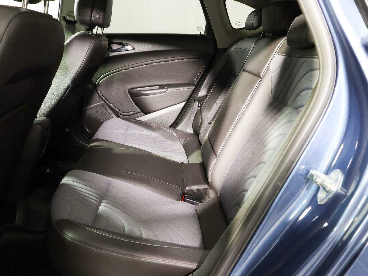 Опель Астра б/у, 2014, Автоматическая. Фото: #7