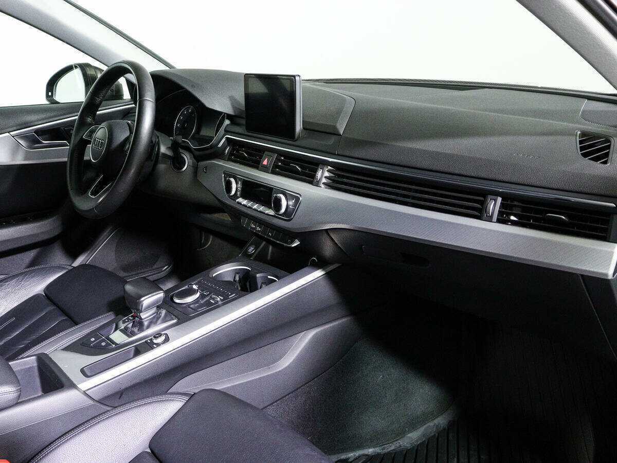 Ауди А4 б/у, 2016, Роботизированная. Фото: #8