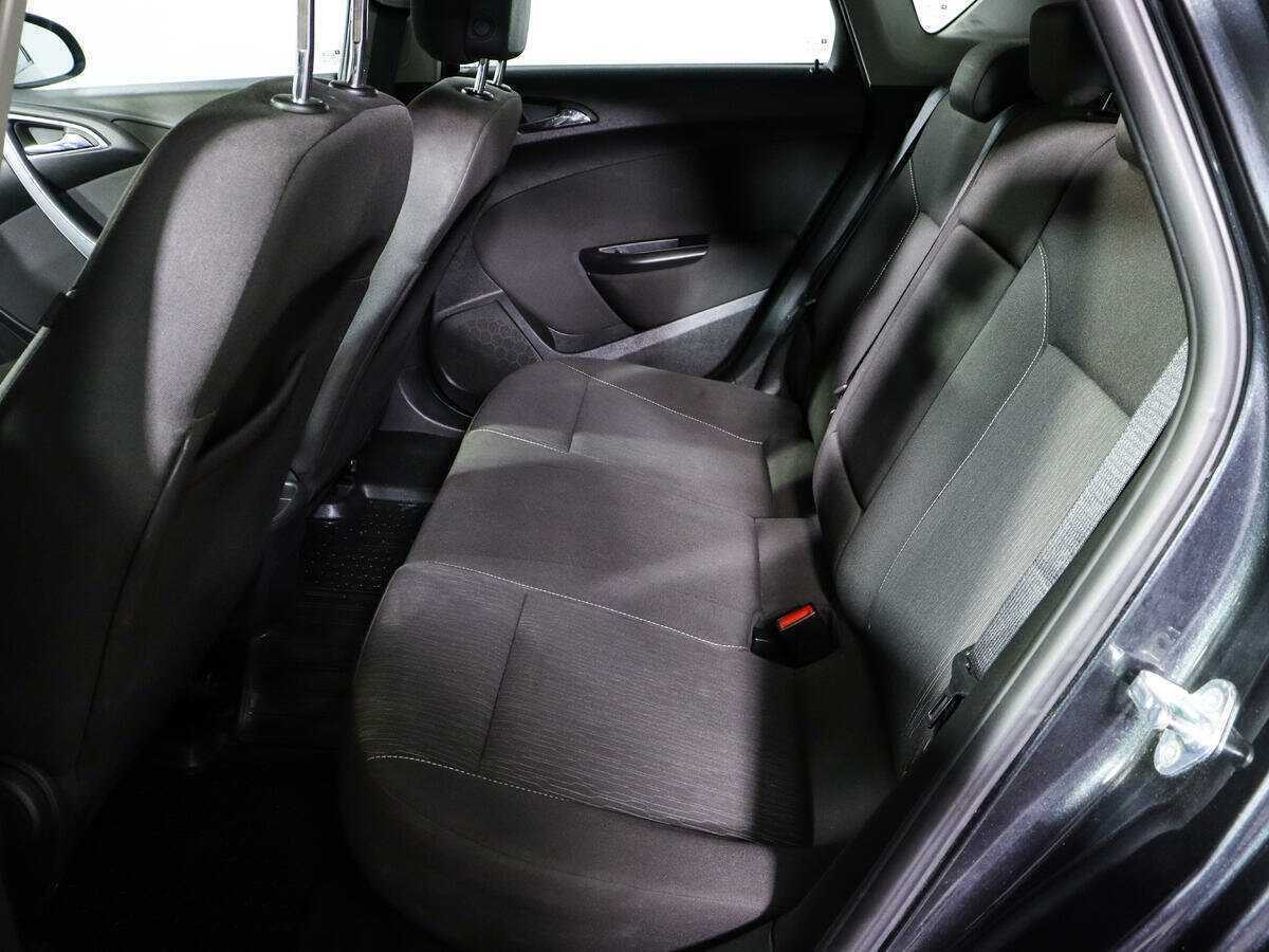 Опель Астра б/у, 2012, Автоматическая. Фото: #7