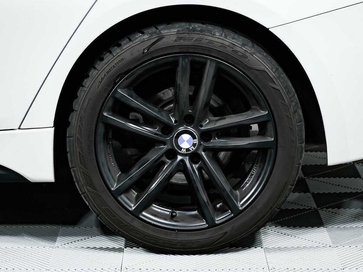 БМВ 3 серии б/у, 2016, Автоматическая. Фото: #13