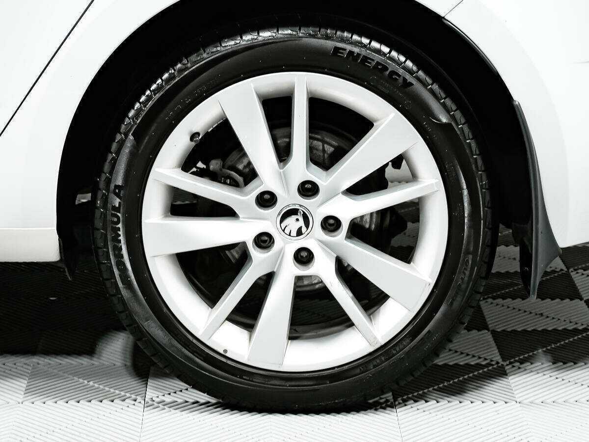 Шкода Октавия б/у, 2017, Роботизированная. Фото: #13