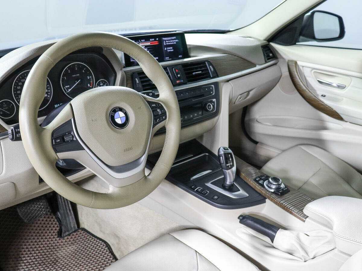 БМВ 3 серии б/у, 2013, Автоматическая. Фото: #13