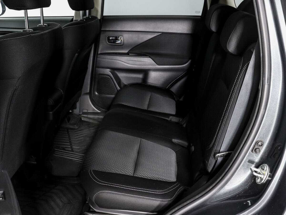 Митсубиши Оутлэндер б/у, 2019, Вариатор. Фото: #11