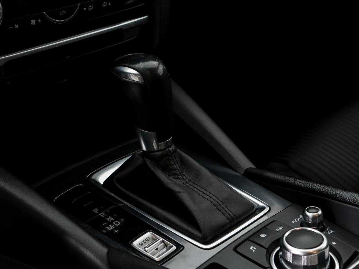 Мазда 6 б/у, 2017, Автоматическая. Фото: #14