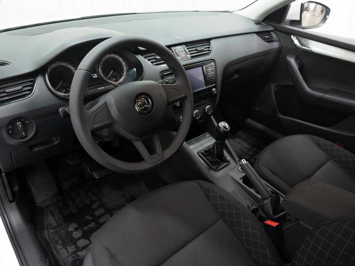 Шкода Октавия б/у, 2019, Механическая. Фото: #7