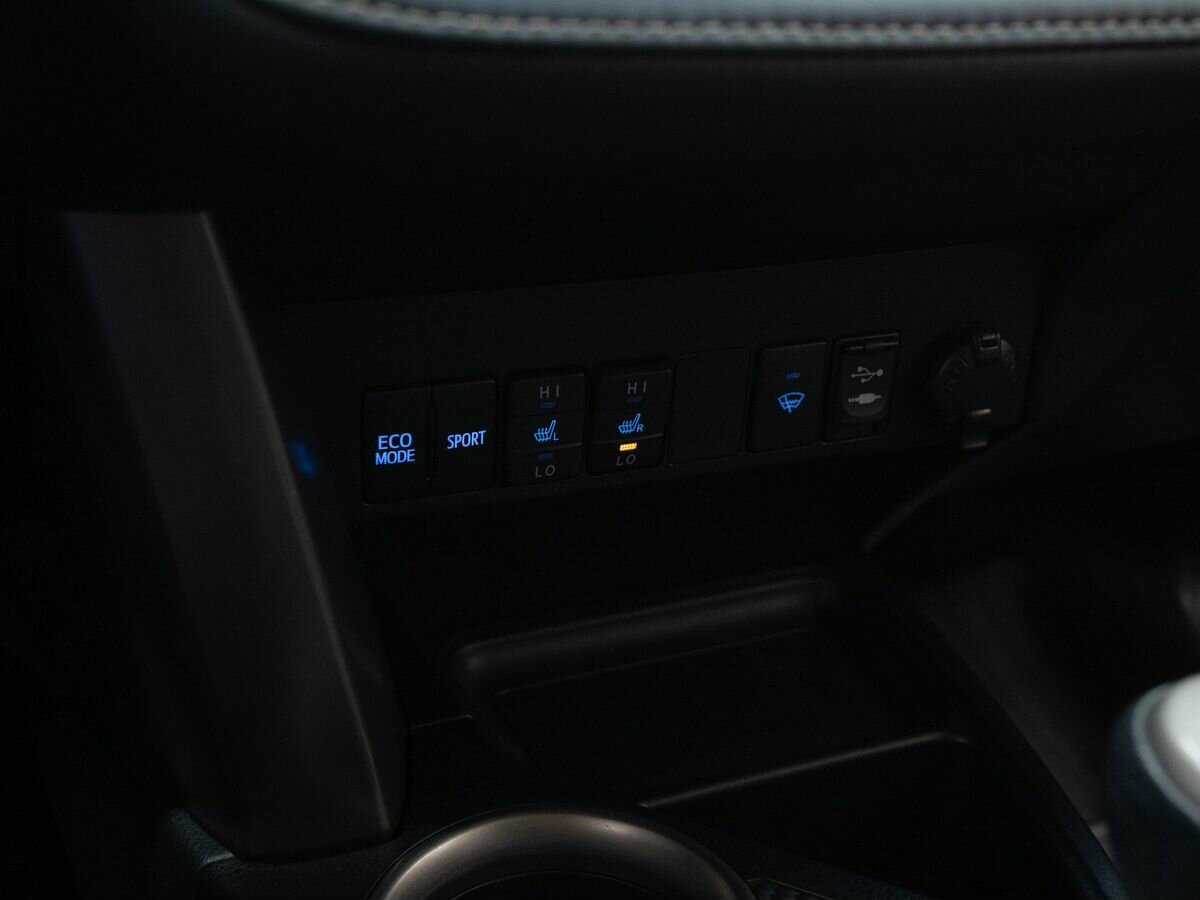 Тойота Рав4 б/у, 2013, Автоматическая. Фото: #16