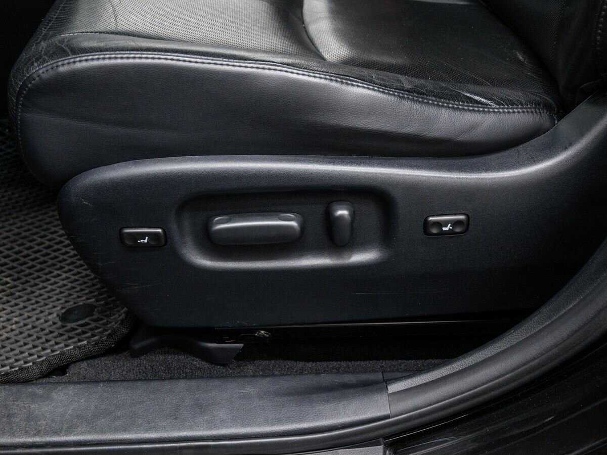 Тойота Хайлэндер б/у, 2012, Автоматическая. Фото: #17