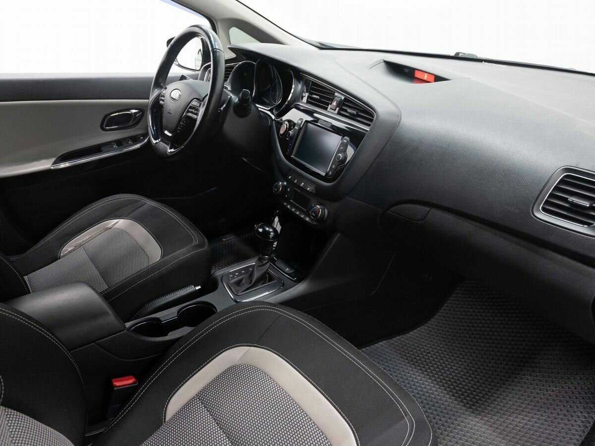 Киа Сид б/у, 2017, Роботизированная. Фото: #12