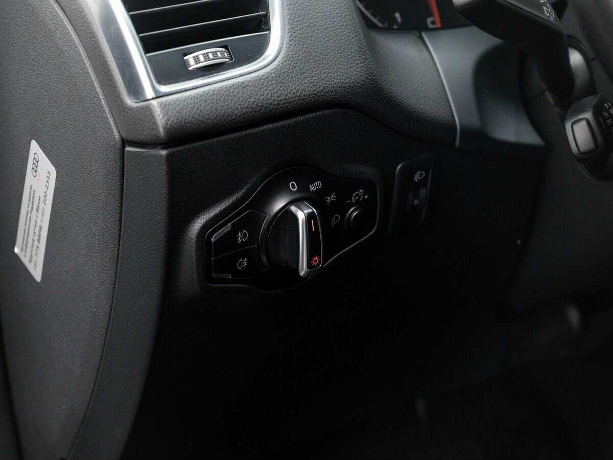 Ауди К5 б/у, 2012, Автоматическая. Фото: #16