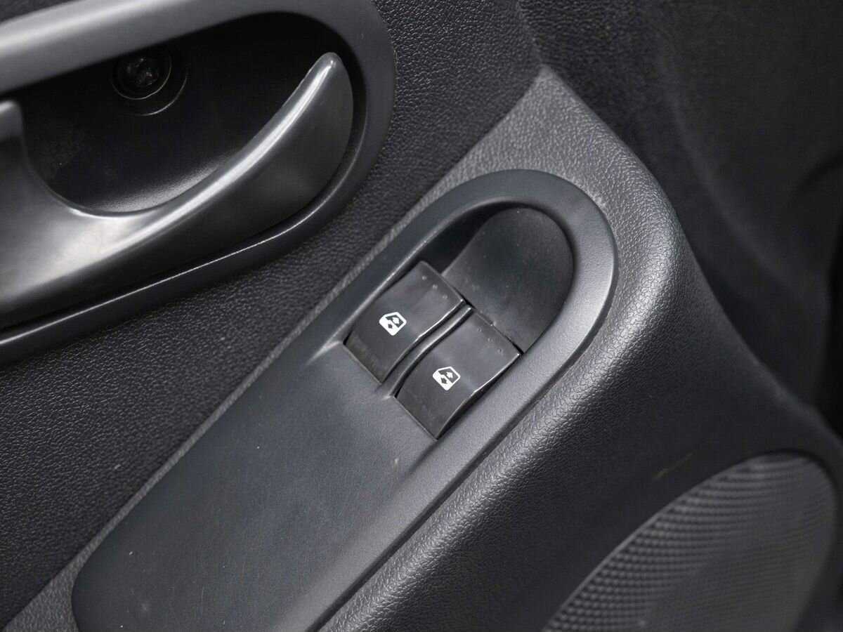 Рено Дастер б/у, 2013, Механическая. Фото: #17