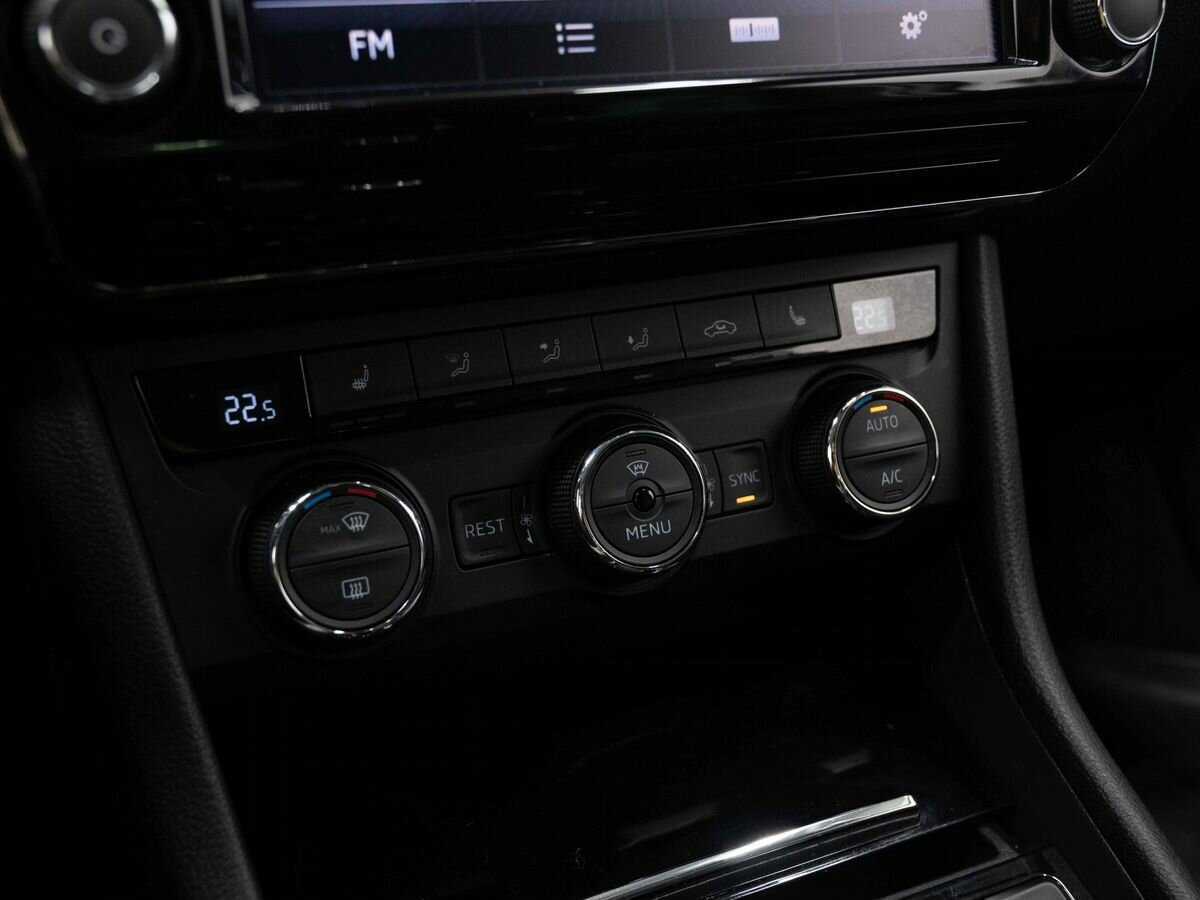 Шкода Суперб б/у, 2016, Роботизированная. Фото: #16