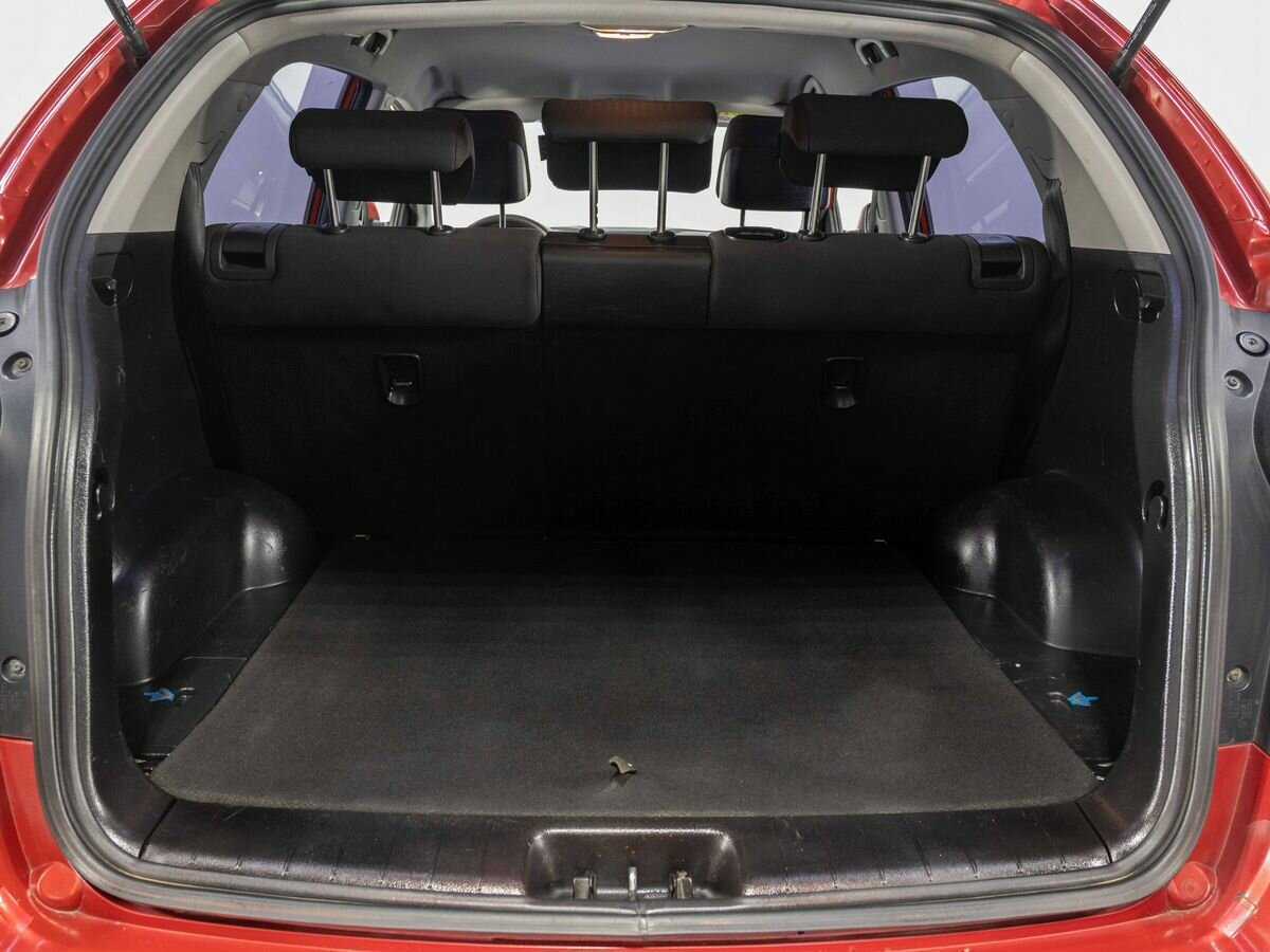 Сан-Ён Актион б/у, 2013, Механическая. Фото: #21