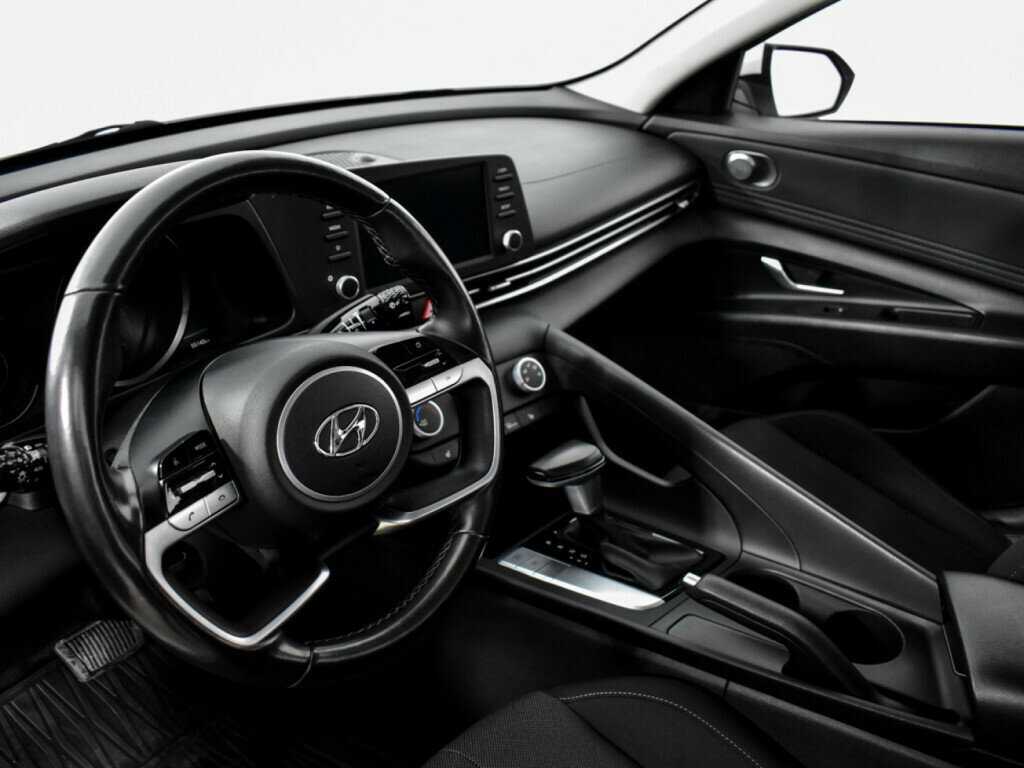 Хендай Елантра б/у, 2021, Автоматическая. Фото: #5