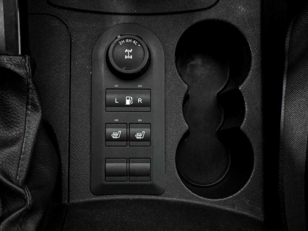 УАЗ Патриот б/у, 2015, Механическая. Фото: #9