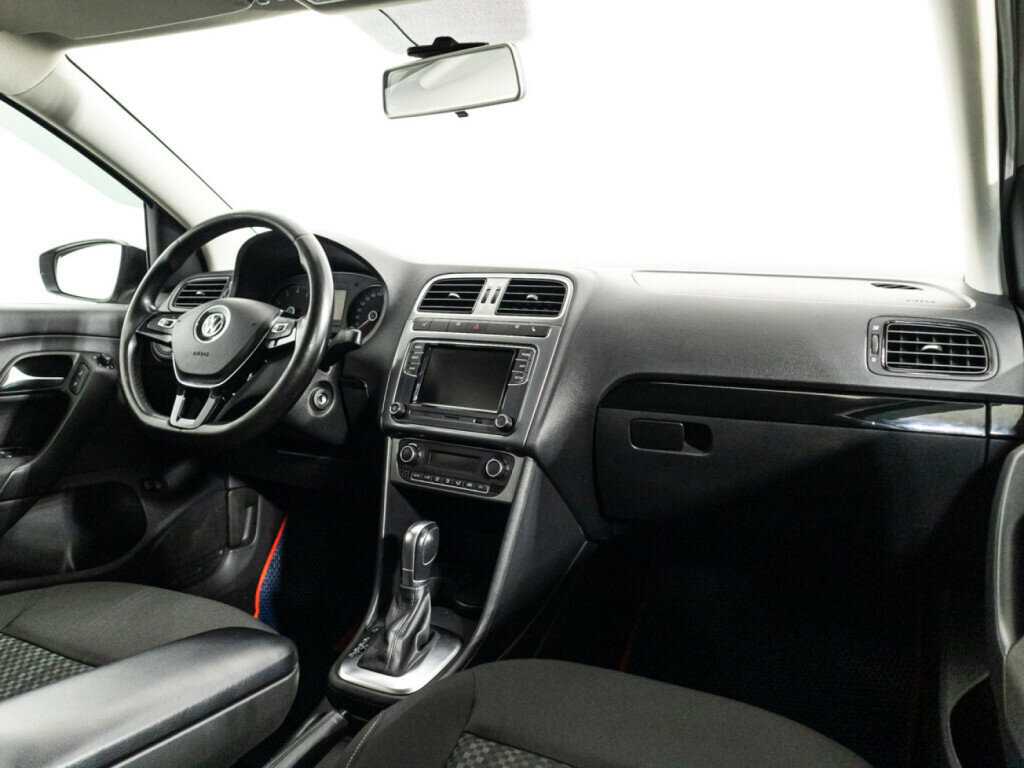 Фольксваген Поло б/у, 2018, Автоматическая. Фото: #8