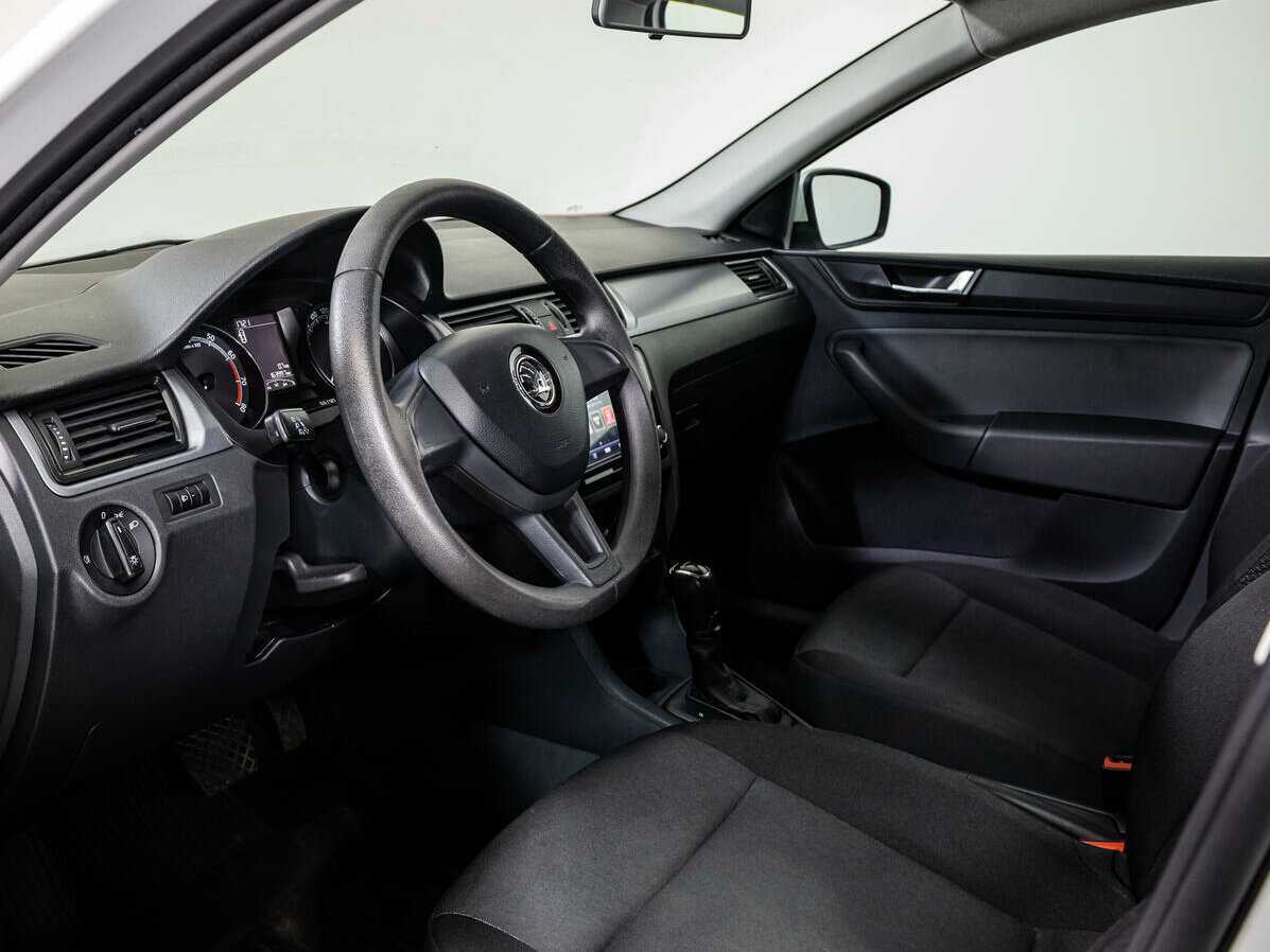 Шкода Рапид б/у, 2018, Автоматическая. Фото: #10