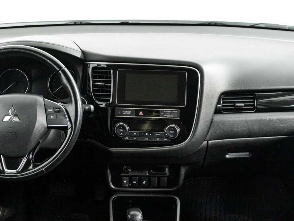 Митсубиши Оутлэндер б/у, 2020, Вариатор. Фото: #13