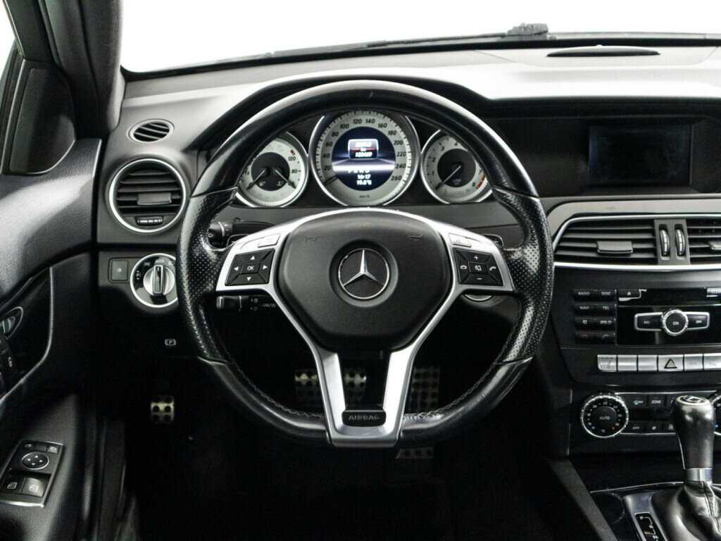 Мерседес-Бенц Ц-Класс б/у, 2013, Автоматическая. Фото: #17