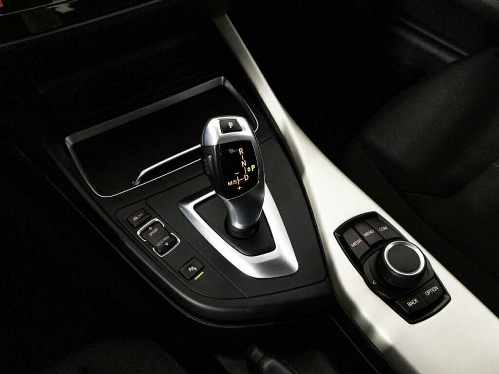 БМВ 1 серии б/у, 2017, Автоматическая. Фото: #15