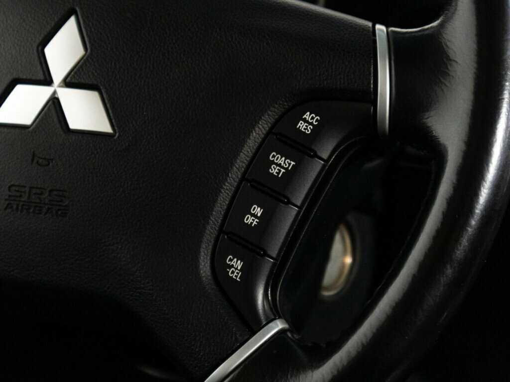 Митсубиши Паджеро б/у, 2014, Автоматическая. Фото: #18