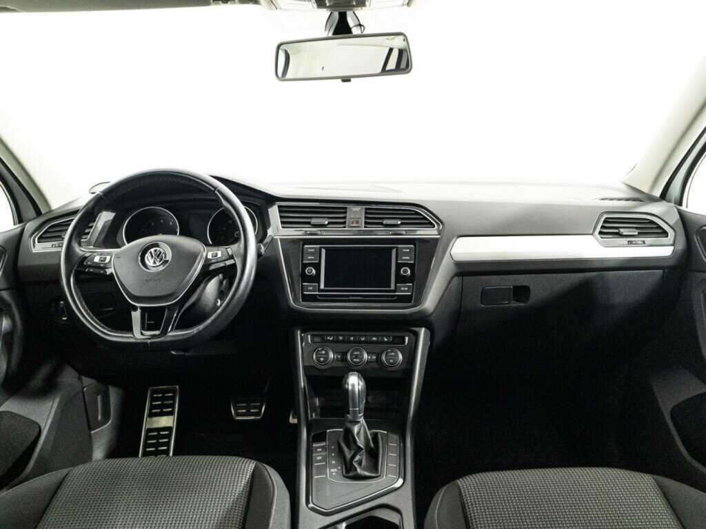 Фольксваген Тигуан б/у, 2018, Роботизированная. Фото: #12