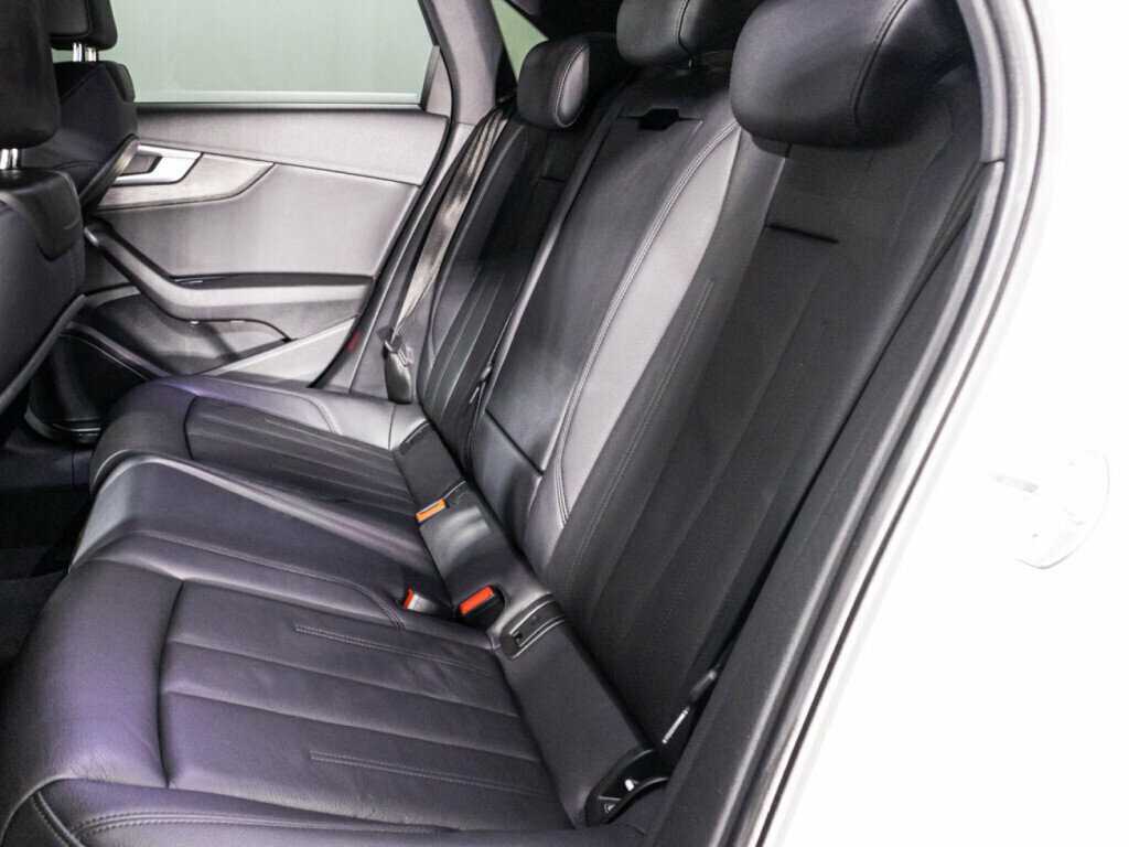 Ауди А4 б/у, 2017, Роботизированная. Фото: #9