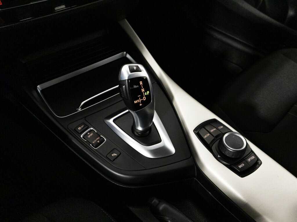 БМВ 1 серии б/у, 2017, Автоматическая. Фото: #16