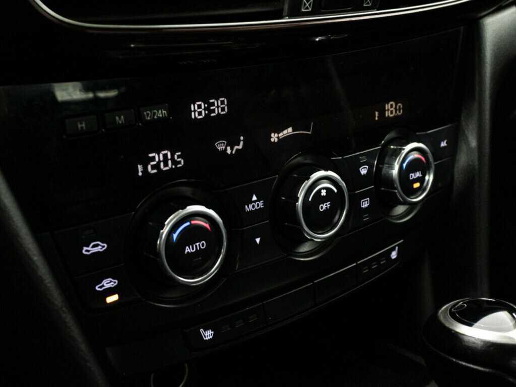 Мазда 6 б/у, 2014, Автоматическая. Фото: #16