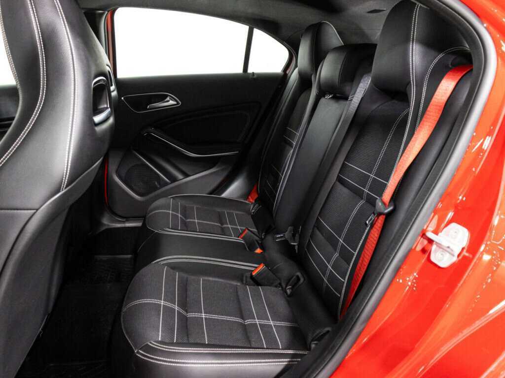 Мерседес-Бенц А-Класс б/у, 2016, Роботизированная. Фото: #9