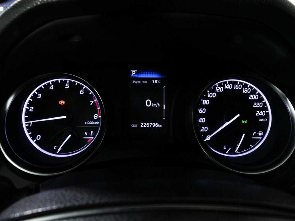 Тойота Камри б/у, 2018, Автоматическая. Фото: #11