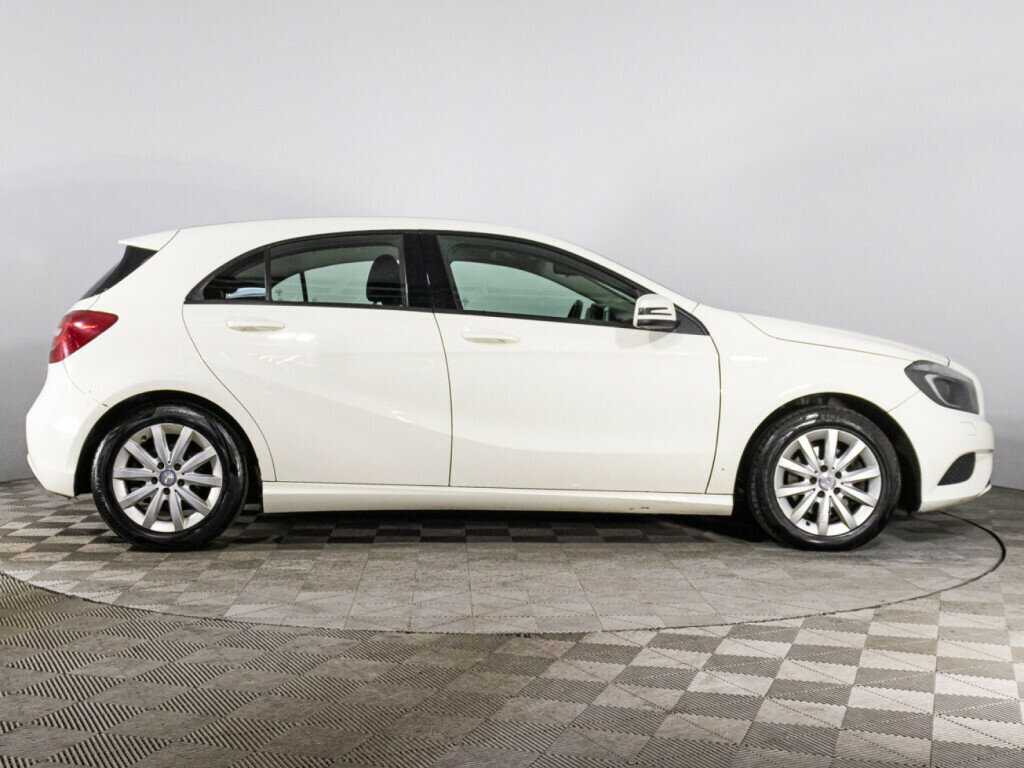 Мерседес-Бенц А-Класс б/у, 2015, Роботизированная. Фото: #3