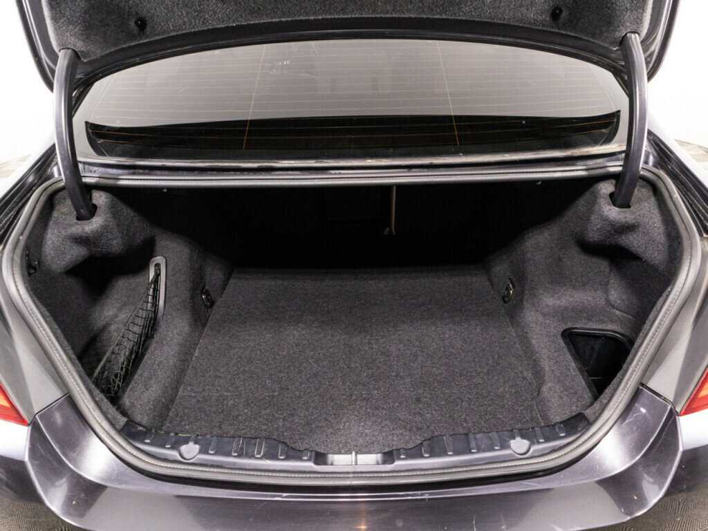 БМВ 5 серии б/у, 2012, Автоматическая. Фото: #14