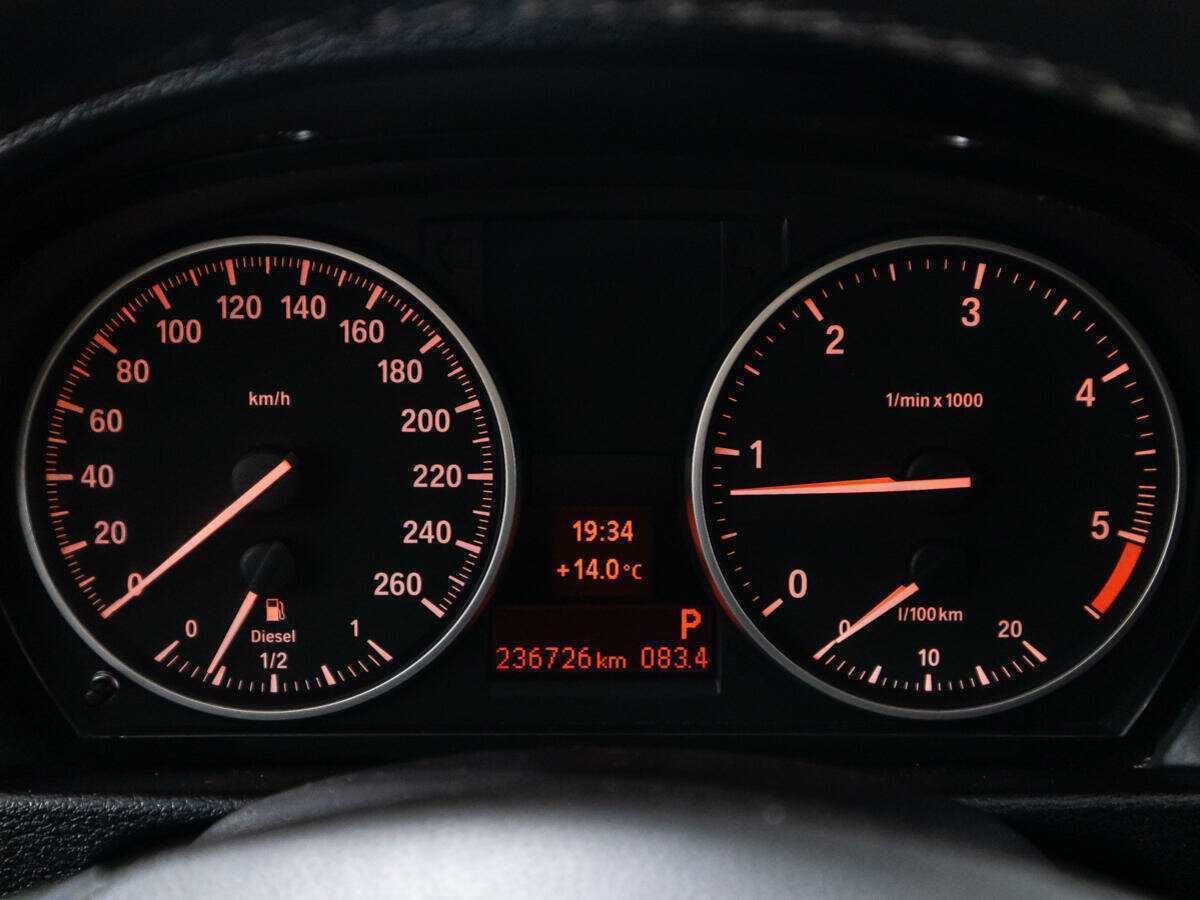 БМВ Икс1 б/у, 2014, Автоматическая. Фото: #11