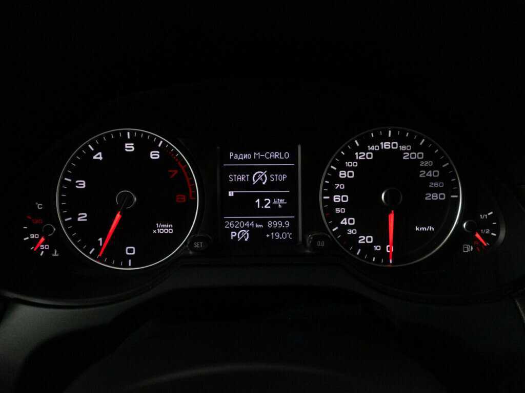 Ауди К5 б/у, 2012, Автоматическая. Фото: #11