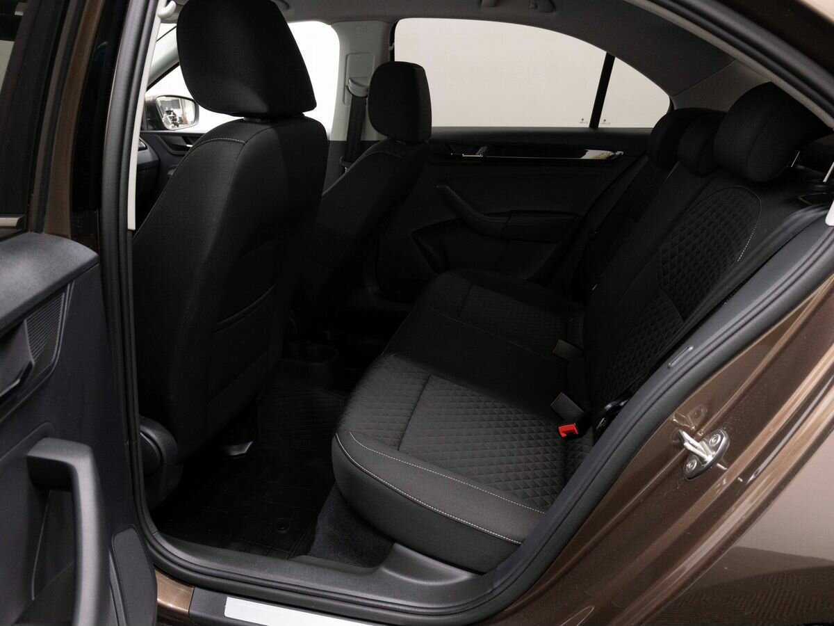 Шкода Рапид б/у, 2018, Механическая. Фото: #10