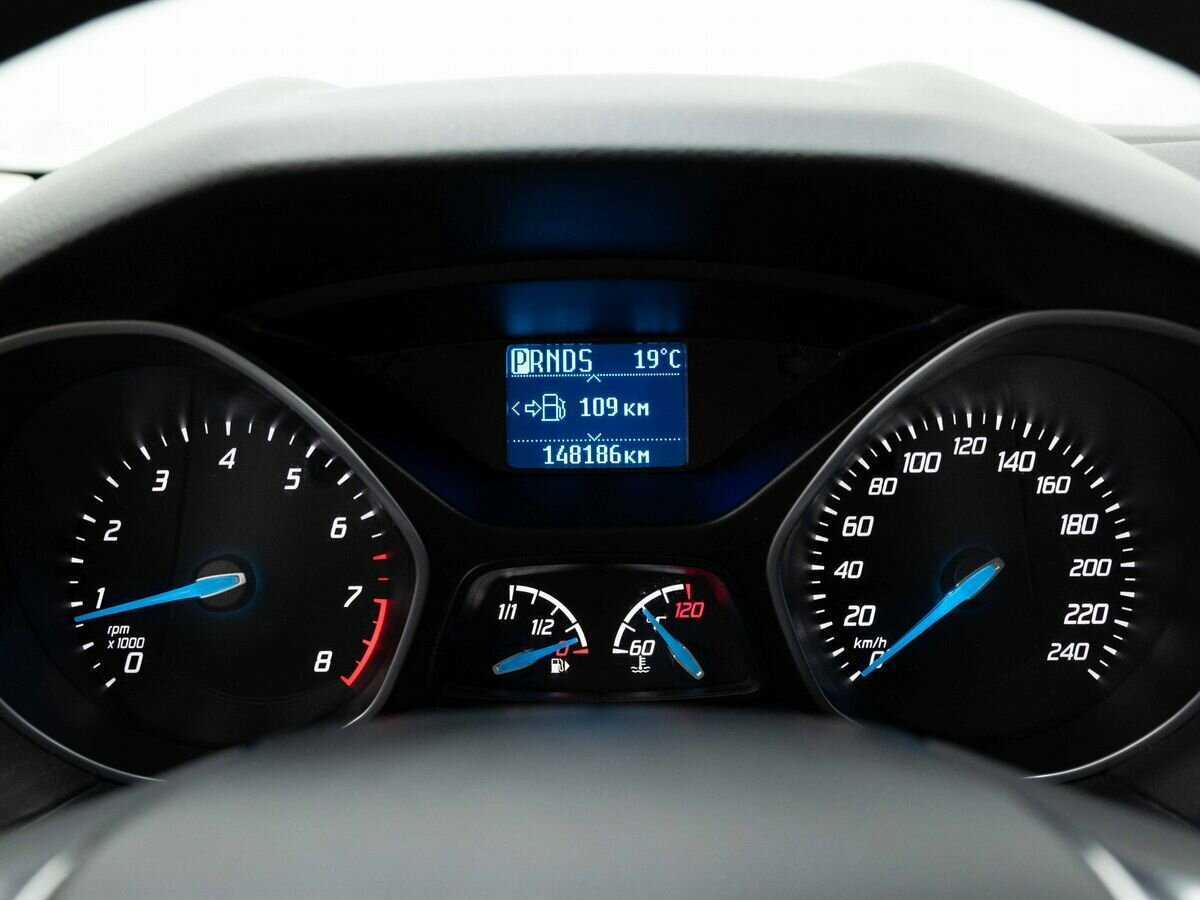 Форд Фокус б/у, 2013, Роботизированная. Фото: #15