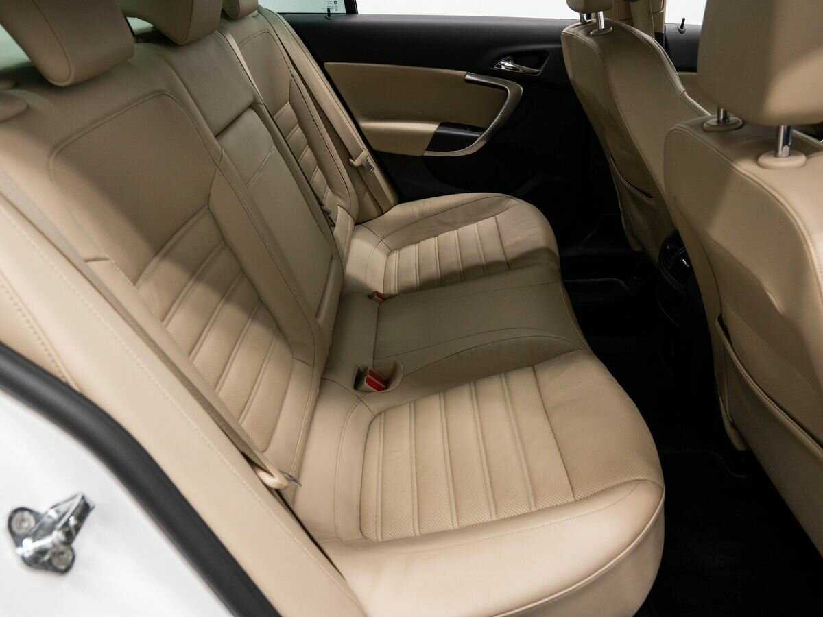 Опель Инсигния б/у, 2015, Автоматическая. Фото: #9