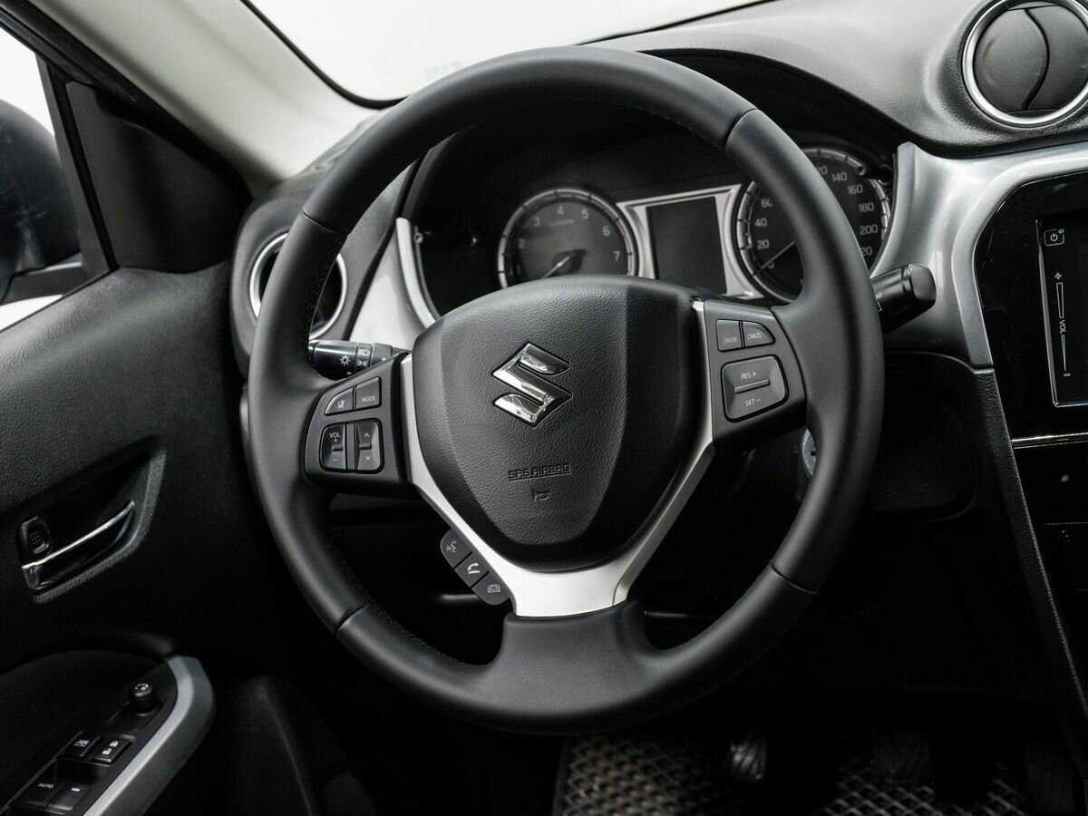 Сузуки Витара б/у, 2015, Механическая. Фото: #11