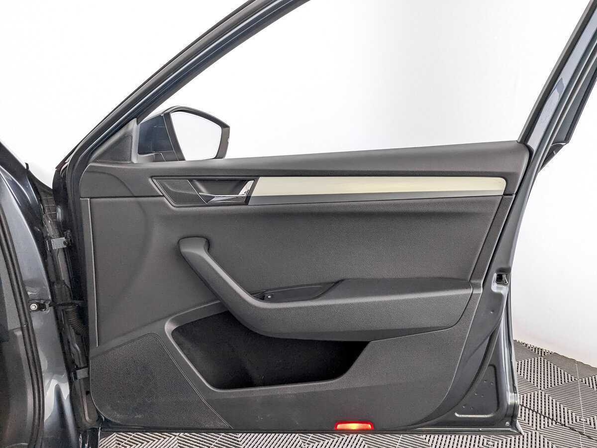 Шкода Суперб б/у, 2018, Роботизированная. Фото: #22