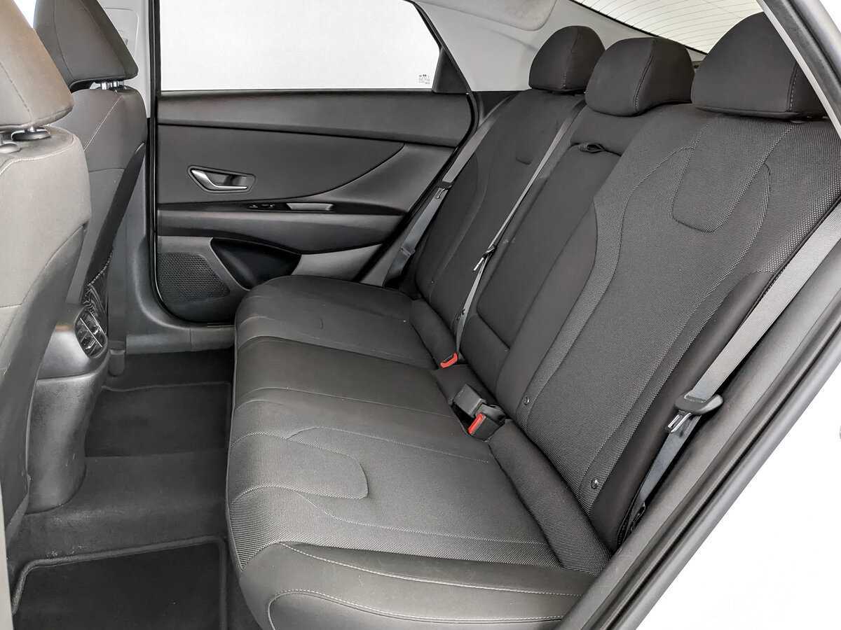 Хендай Елантра б/у, 2021, Автоматическая. Фото: #11