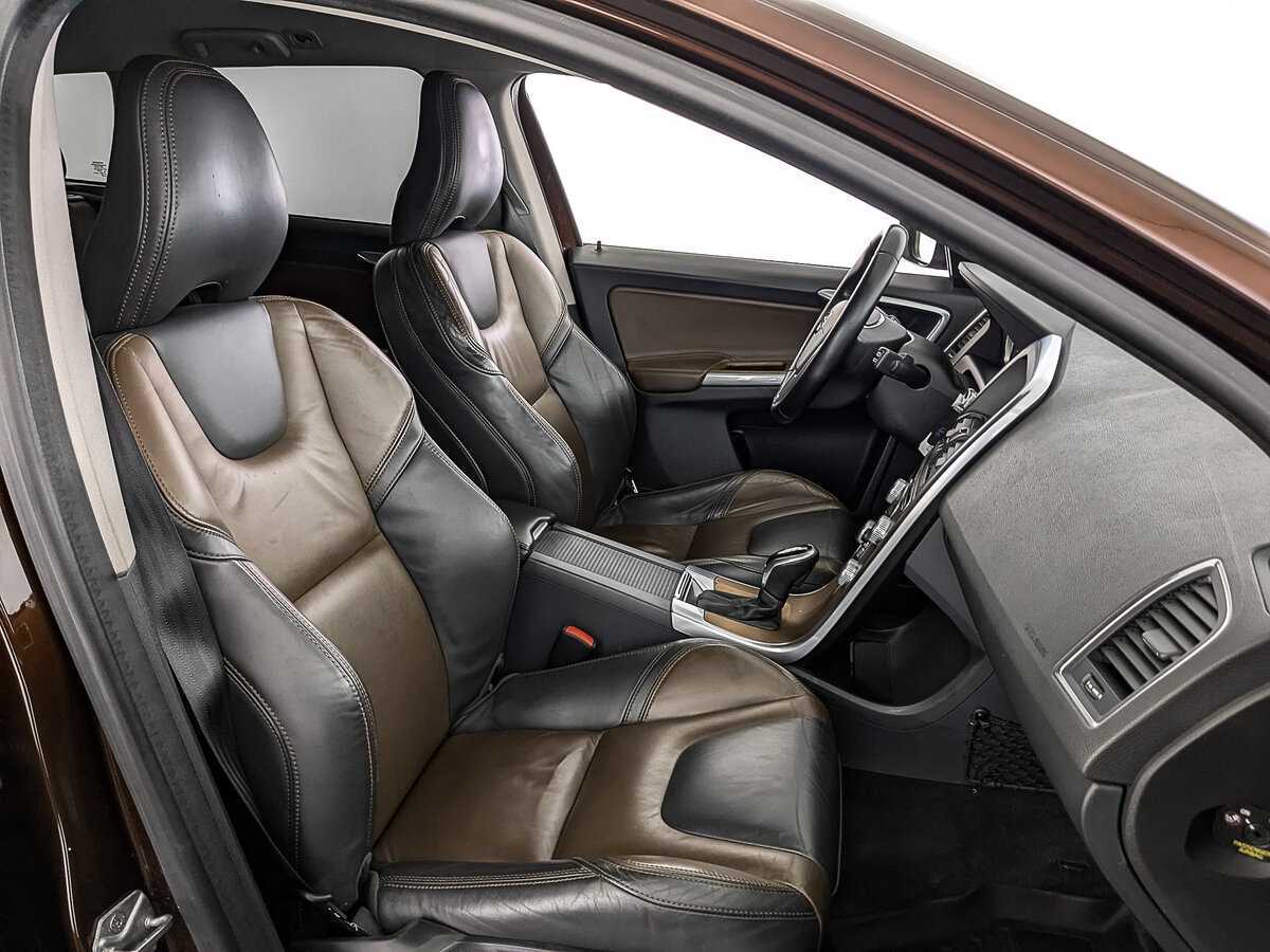 Вольво ИксЦ60 б/у, 2014, Автоматическая. Фото: #23